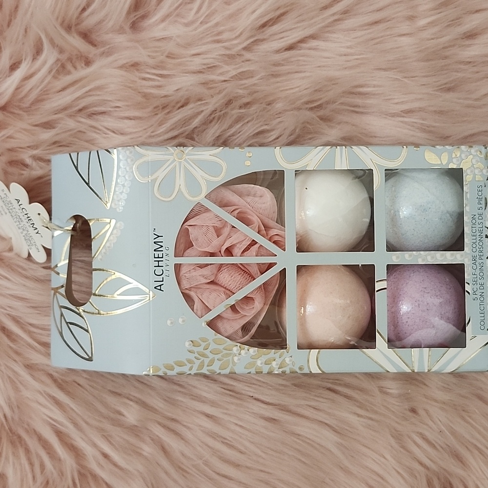 Brand New ALCHEMY LIVING 5PC SELF-CARE COLLECTION